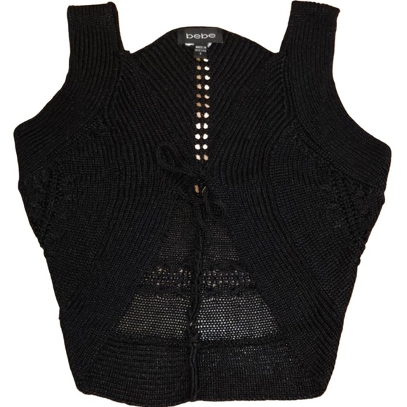 Outfit 3 - Picture 3 of 4